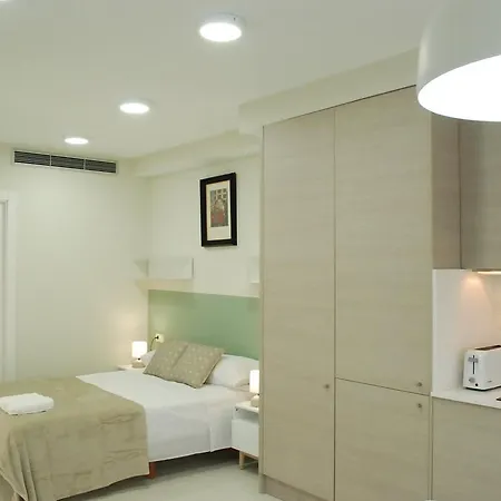 Puerta De Serranos *